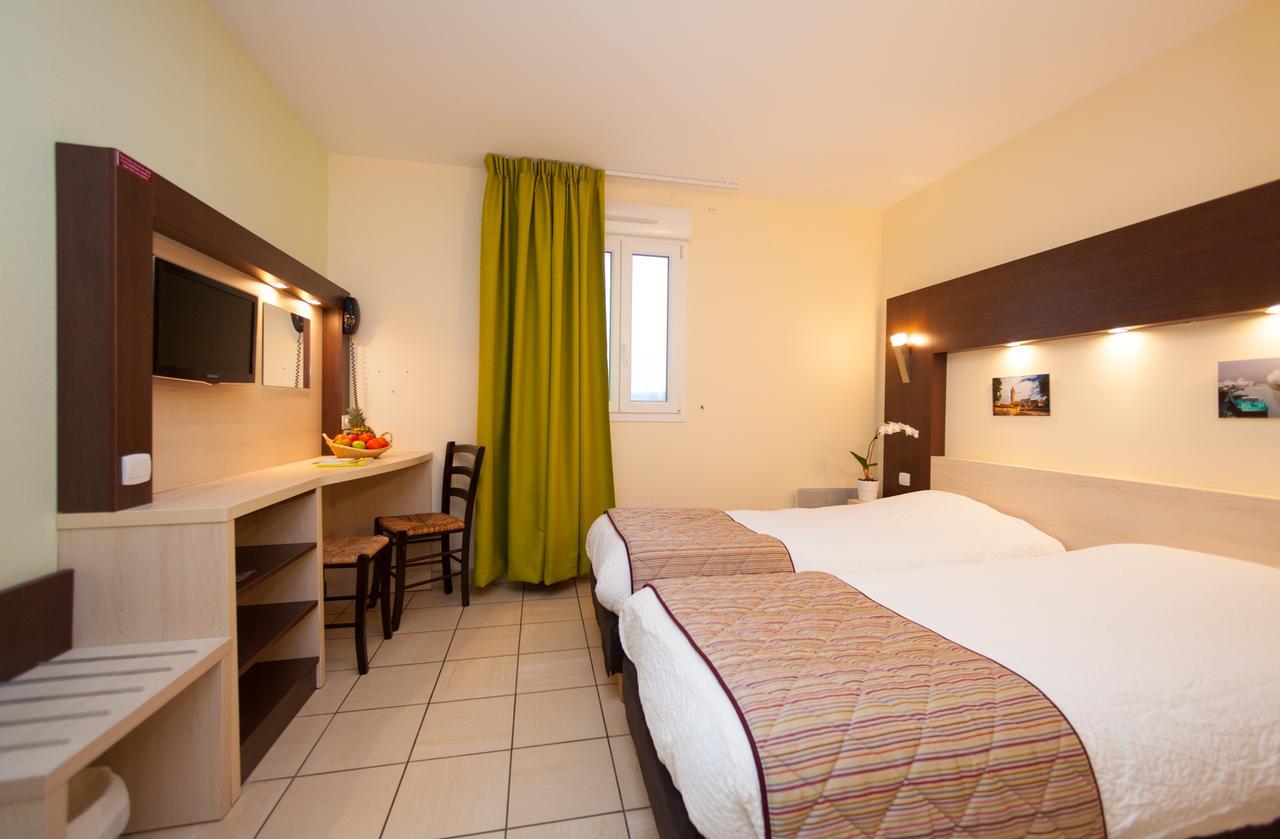 Jum'hotel Saints-Geosmes Bagian luar foto