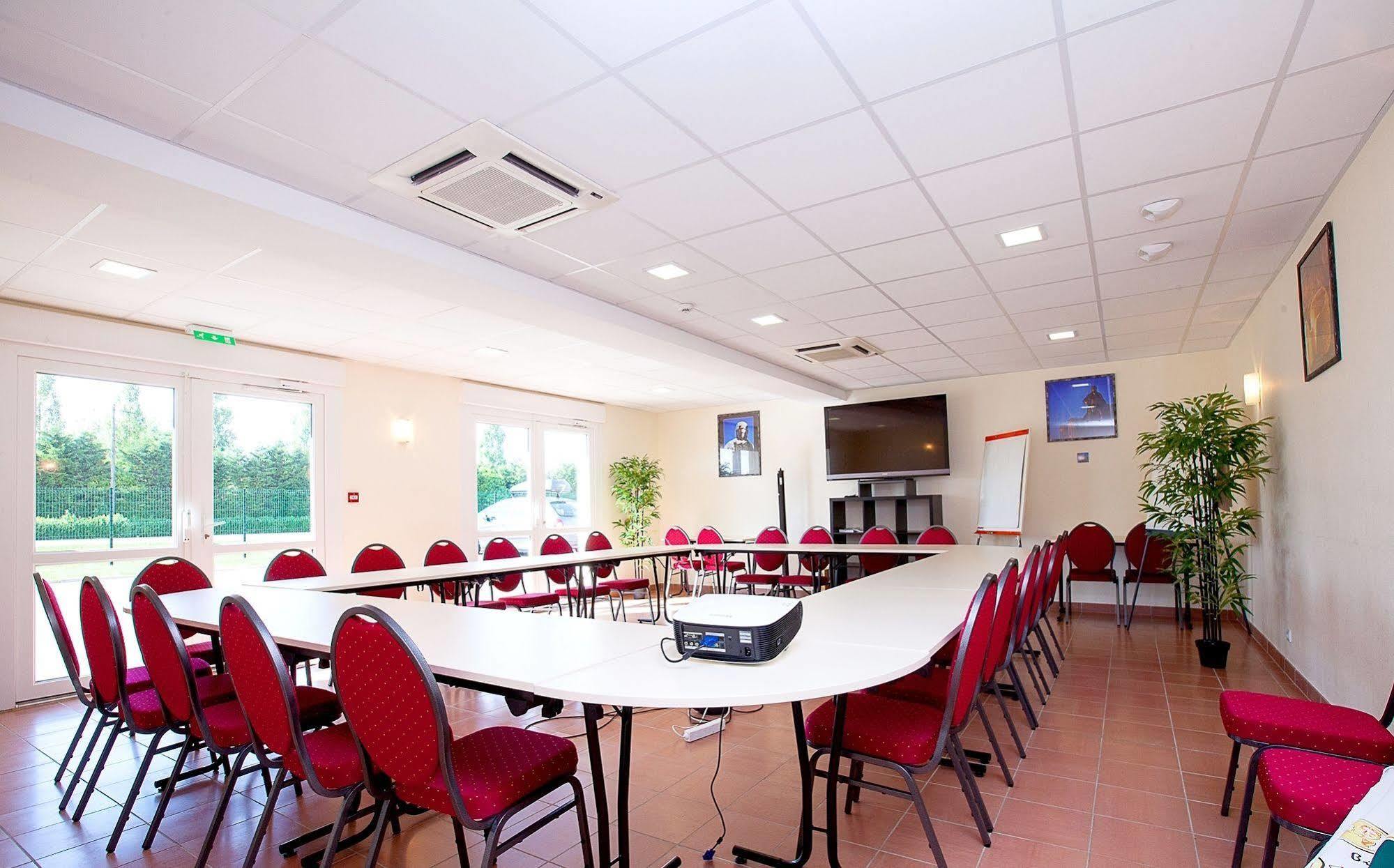 Jum'hotel Saints-Geosmes Bagian luar foto