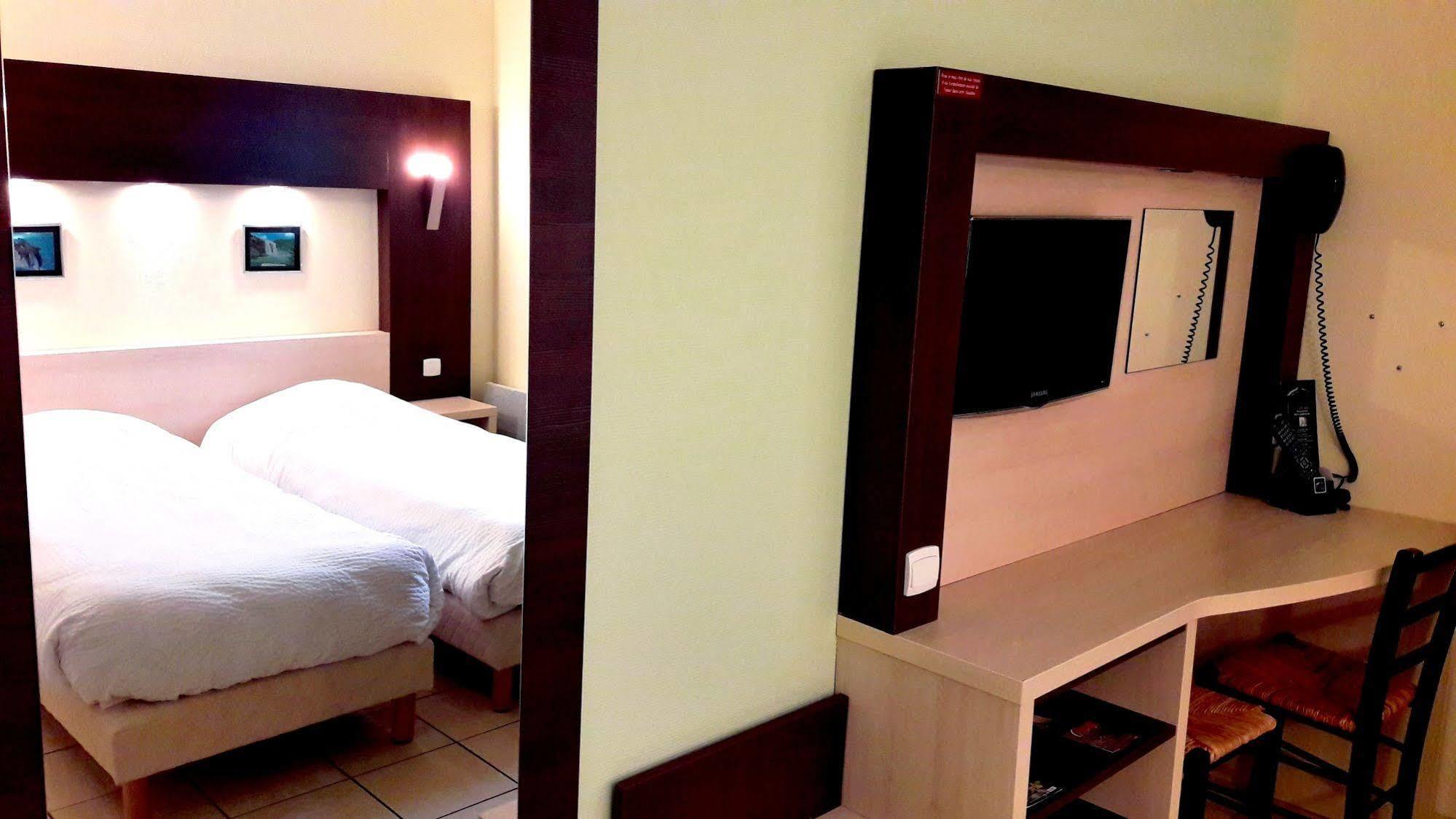 Jum'hotel Saints-Geosmes Bagian luar foto